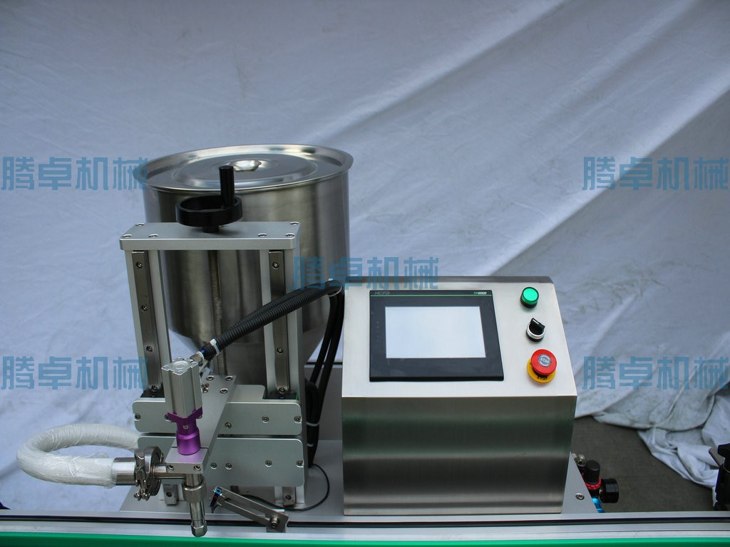 轉(zhuǎn)子泵灌裝機(jī) 轉(zhuǎn)子泵灌裝機(jī)